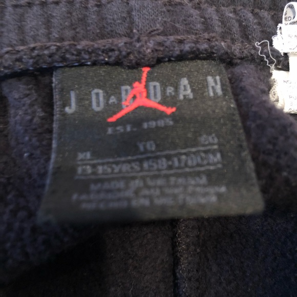 Air, Jordan pants, size medium - Picture 4 of 5